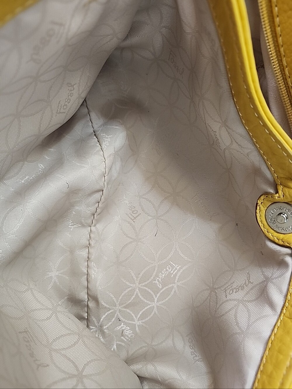 Vtg Y2k Fossil Mustard Yellow Pebbled Leather Shoulder Bag Purse w silver key - Picture 13 of 15